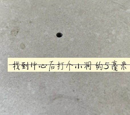 临漳瓷砖空鼓维修公司专业解答在瓷砖铺贴过程中，如果砂料搅拌不均匀，将会带来以下问题